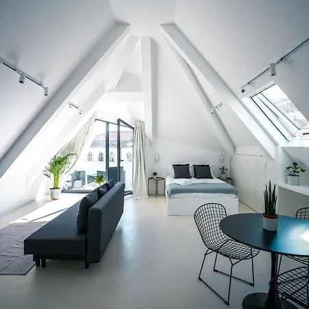 Portaria Housing Apartamento Aveiro