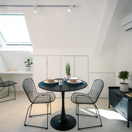 アパート Portaria Housing アヴェイロ